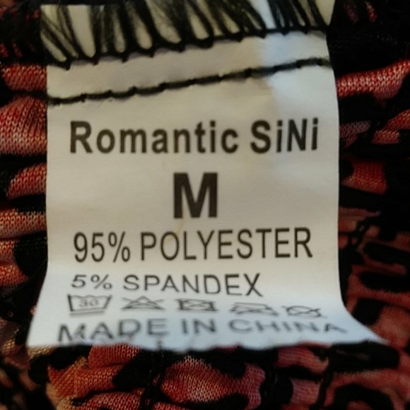 Romantic SiNI medium romper jumper - Picture 11 of 14